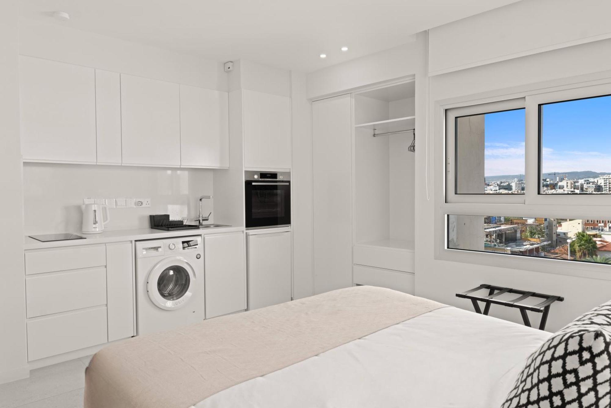 Phaedrus Living: Seaside Residences 05 *